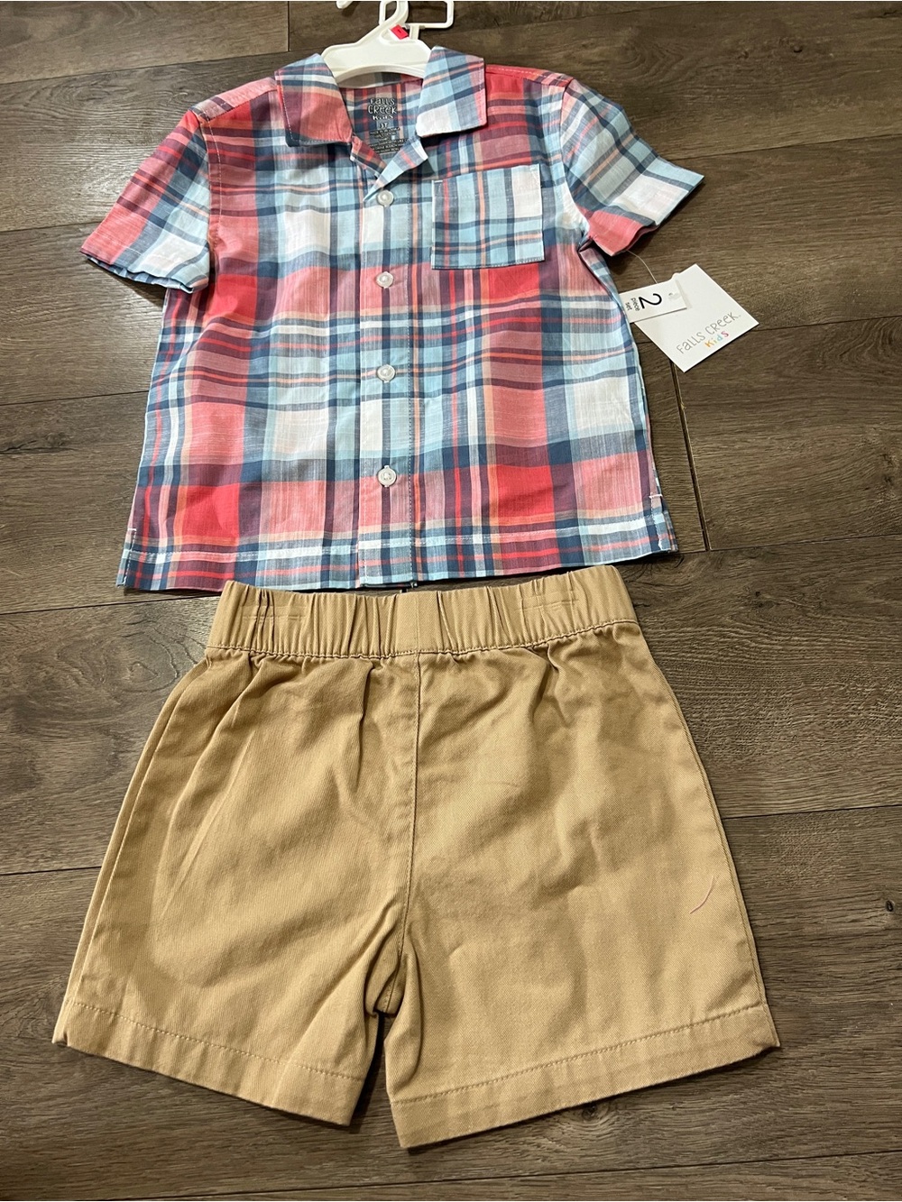 Falls Creek Plaid Woven Short Set Size 3T New